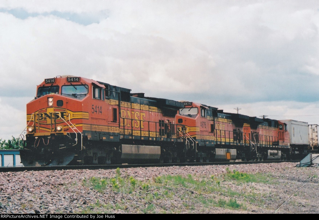 BNSF 5414 East